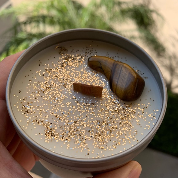 Handmade Soy Wax Candle with Tigers Eye Crystal - Picture 4 of 10